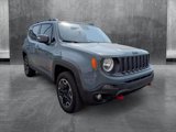 Used 2016 Jeep Renegade Trailhawk image 3