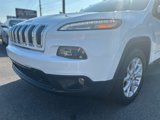 Used 2018 Jeep Cherokee Latitude Plus image 3