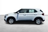 Certified 2025 Hyundai Venue SE image 3