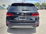 Used 2022 Volkswagen Taos SE image 5