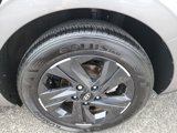 Used 2023 Hyundai Elantra SEL image 6