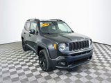 Used 2016 Jeep Renegade Latitude image 3