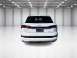 Used 2022 Audi e-tron Premium image 3