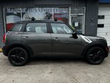 Used 2014 MINI Cooper Countryman image 2