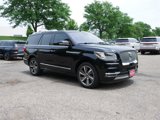 Used 2019 Lincoln Navigator Reserve image 3