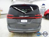 Used 2022 Chrysler Pacifica Touring-L image 6