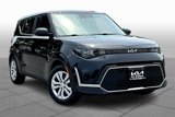 Used 2023 Kia Soul LX image 2