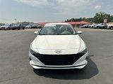 Used 2023 Hyundai Elantra SEL w/ Convenience Package image 3