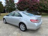 Used 2011 Toyota Camry SE image 2
