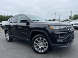 Certified 2022 Jeep Compass Latitude image 1