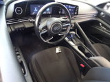 Used 2021 Hyundai Elantra SEL w/ Convenience + Premium Package image 5