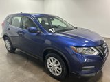Used 2017 Nissan Rogue S image 2