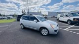 Used 2009 Kia Rondo LX image 2