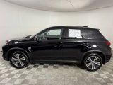 Used 2024 Mitsubishi Outlander Sport SE image 2