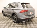 Used 2021 Volkswagen Tiguan SE image 3