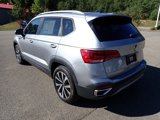 Used 2022 Volkswagen Taos SE image 3