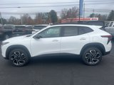 New 2025 Chevrolet Trax RS w/ Sunroof Package image 2