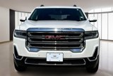 Used 2023 GMC Acadia SLT w/ Preferred Package image 3