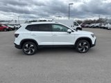 New 2025 Volkswagen Taos SE image 2