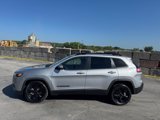 Used 2021 Jeep Cherokee Latitude Plus image 3
