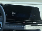 Used 2024 Hyundai Elantra SEL image 3