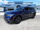 Used 2022 Volkswagen Tiguan SE image 2