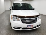 Used 2015 Chrysler Town & Country Touring-L w/ Driver Convenience Group image 2