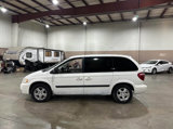 Used 2005 Dodge Caravan SXT image 2