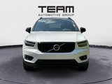Used 2022 Volvo XC40 T5 R-Design image 3