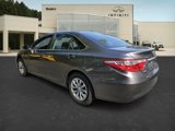 Used 2017 Toyota Camry LE image 5