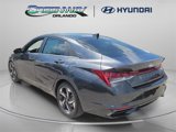 Used 2021 Hyundai Elantra SEL w/ Convenience + Premium Package image 3