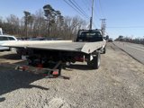 Used 2015 Ford F550 2WD Regular Cab Super Duty image 4