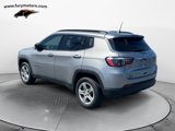 Used 2023 Jeep Compass Latitude w/ Convenience Group image 5