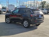 New 2025 Jeep Compass Latitude image 4