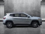 Used 2020 Jeep Compass Latitude image 4