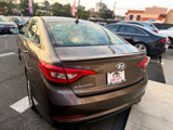 Used 2016 Hyundai Sonata SE image 4