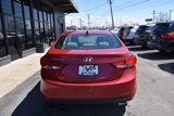 Used 2015 Hyundai Elantra SE image 5