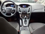 Used 2013 Ford Focus SE w/ SE Winter Pkg image 6