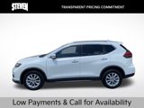 Used 2017 Nissan Rogue SV w/ SV Premium Package image 2