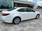 Used 2017 Lexus ES 350 image 2
