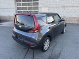 Used 2020 Kia Soul LX image 3