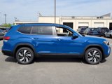 New 2025 Volkswagen Atlas SE image 2