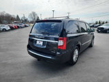 Used 2012 Chrysler Town & Country Limited image 5