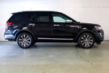 Used 2016 Ford Explorer Platinum image 3