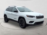 Used 2023 Jeep Cherokee Altitude Lux image 3