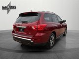 Used 2020 Nissan Pathfinder SV image 3