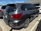 Used 2018 Nissan Pathfinder SV image 4