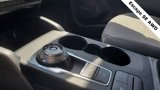Used 2020 Ford Escape SE image 5