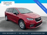 New 2025 Chrysler Pacifica Select image 5