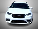 Used 2021 Chrysler Pacifica Touring-L image 2